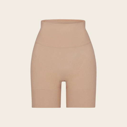 Seamless sculpt mid thigh shorts
